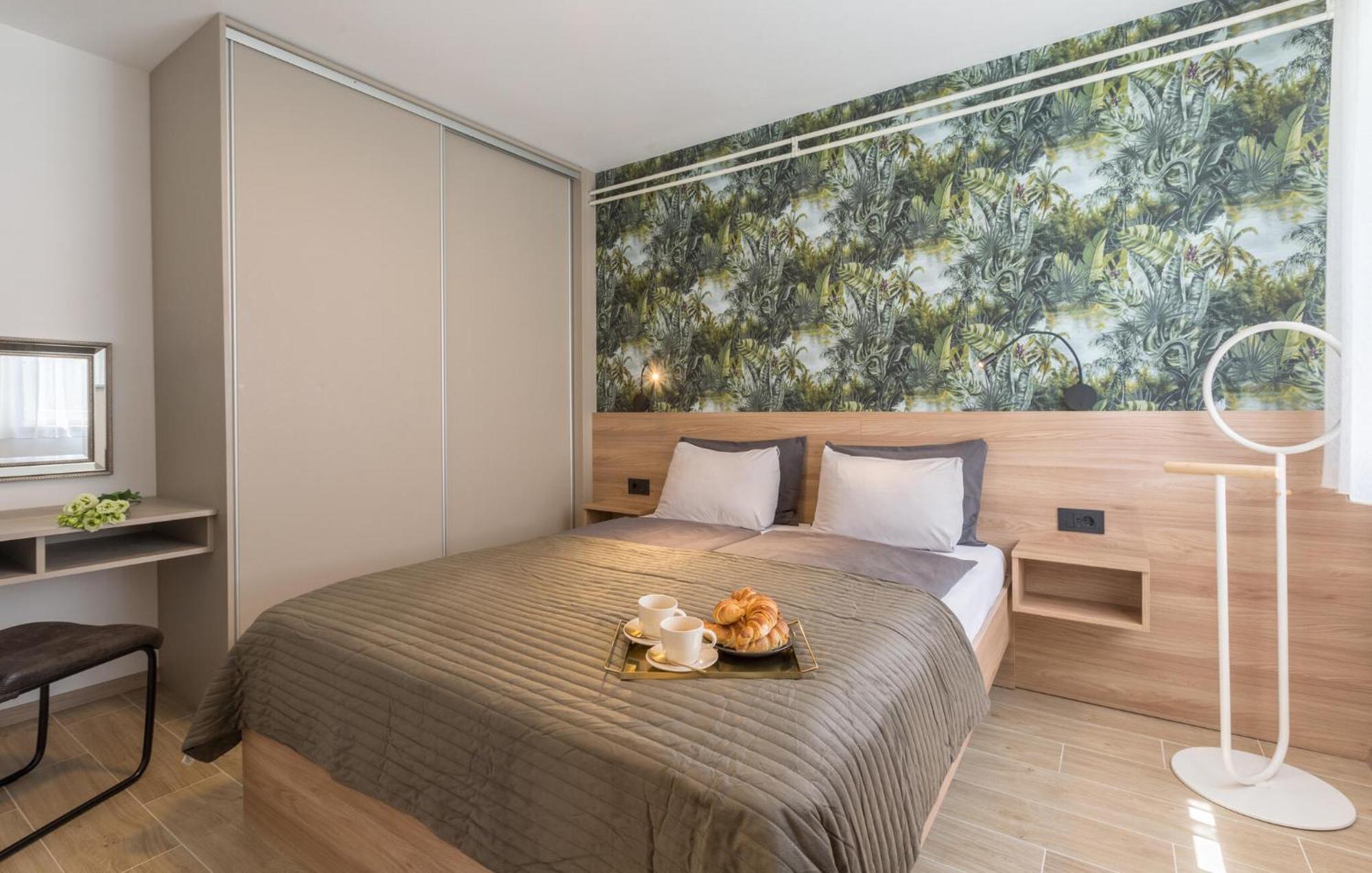 1 Bedroom Beautiful Apartment In Porec Ngoại thất bức ảnh